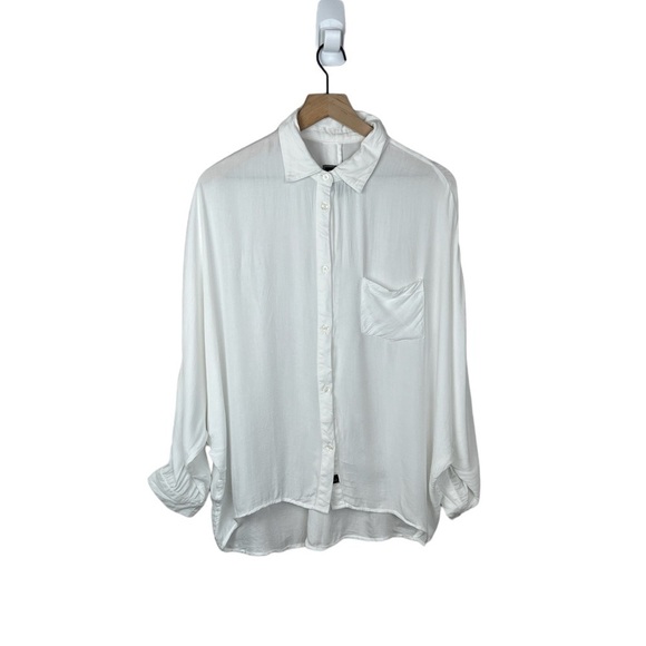 Rails White Dolman Sleeve Shirt Back Button Detail - Picture 1 of 6